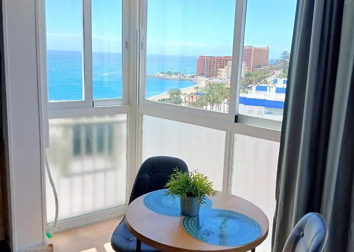 Apartment In Front Of The Sea